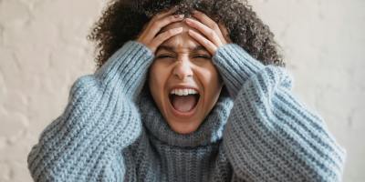 Woman finds source of horrible stench